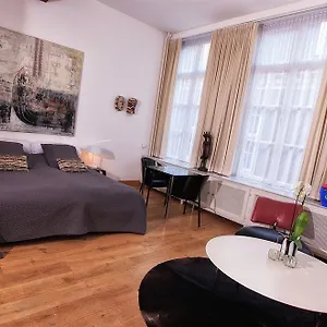 Galerie Dis 3*, Maastricht Nederland